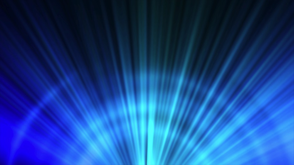 Plenerowe pokazy laserowe przygotowane przez markę RVoice