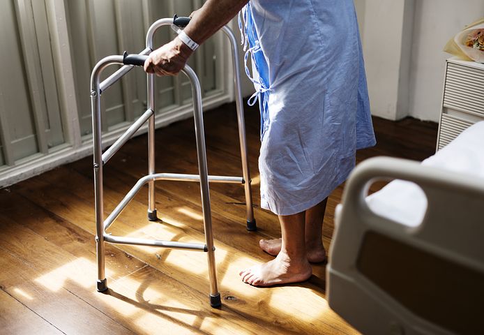 Świadczenia wspierające dla osób niepełnosprawnych – jakie są najważniejsze zasady jego otrzymania